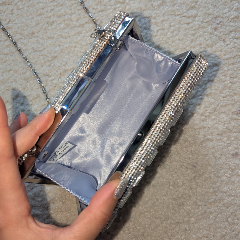Macy's Silver Geometric Clutch with Chain Strap - Picture 5 of 9